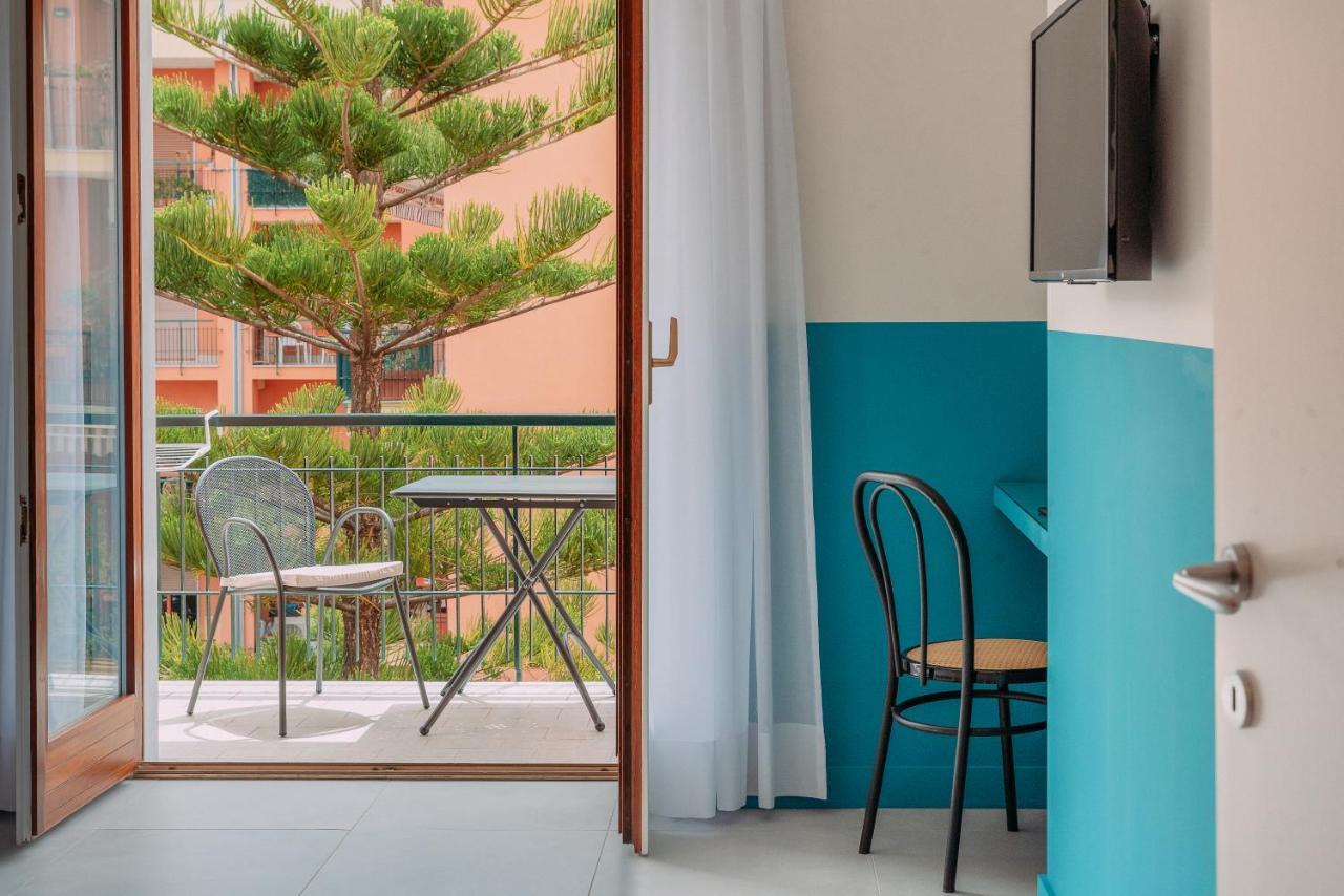 Sorrento Colors&Suites Luaran gambar